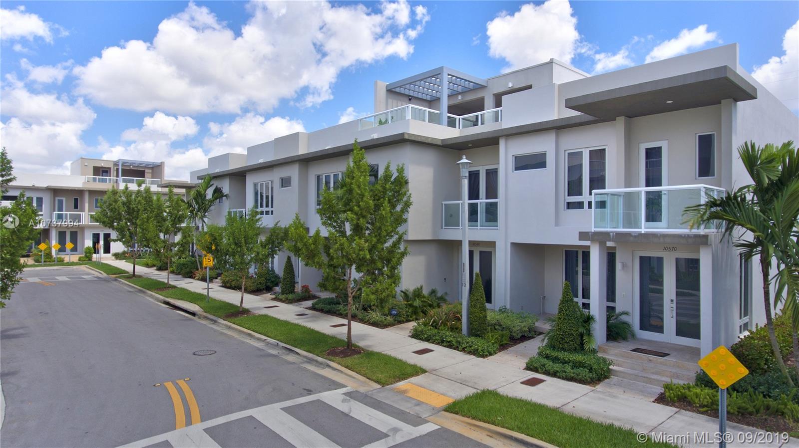 LANDMARK AT DORAL - Residential Lease