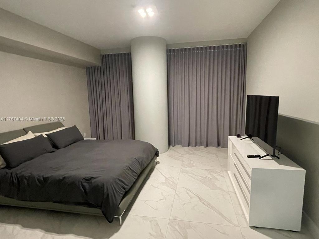 OCEANA BAL HARBOUR CONDO - Residential Lease