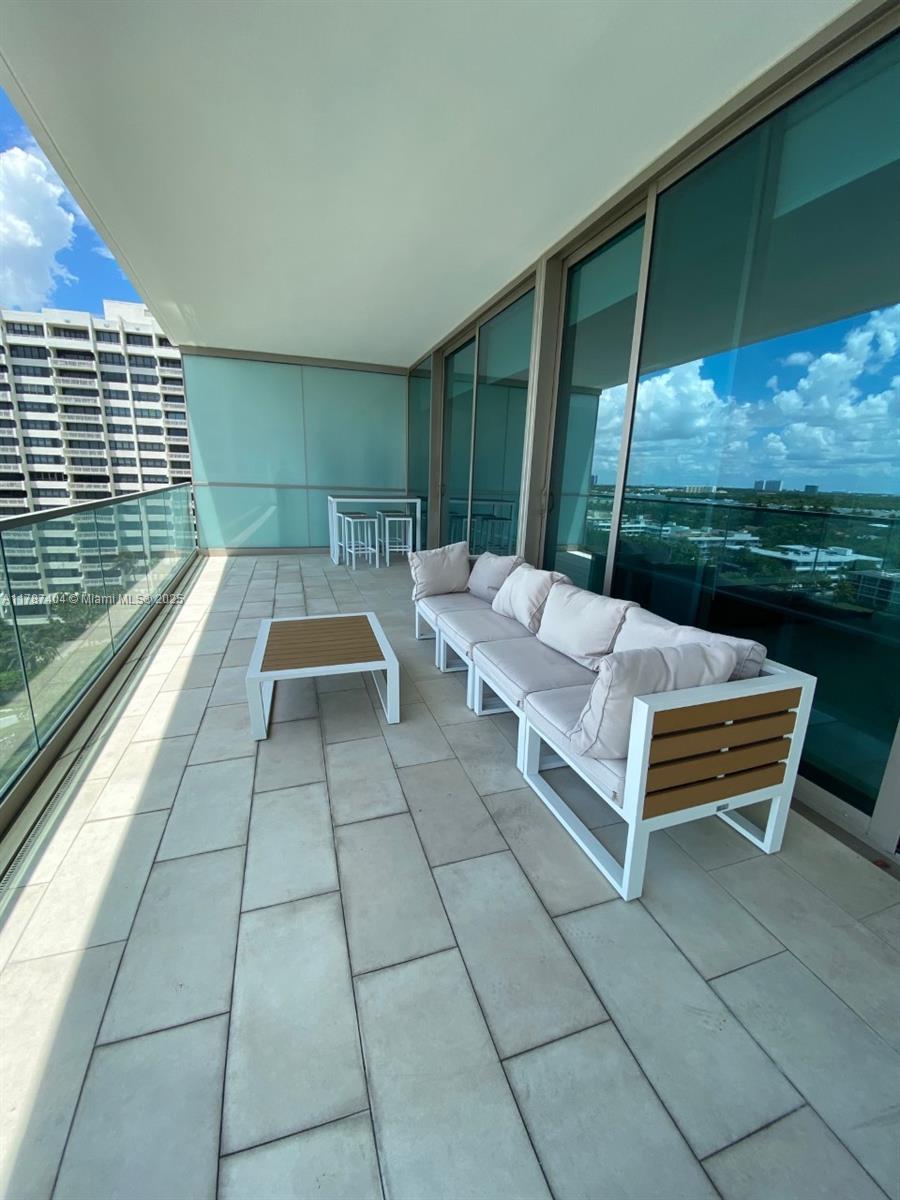 OCEANA BAL HARBOUR CONDO - Residential Lease