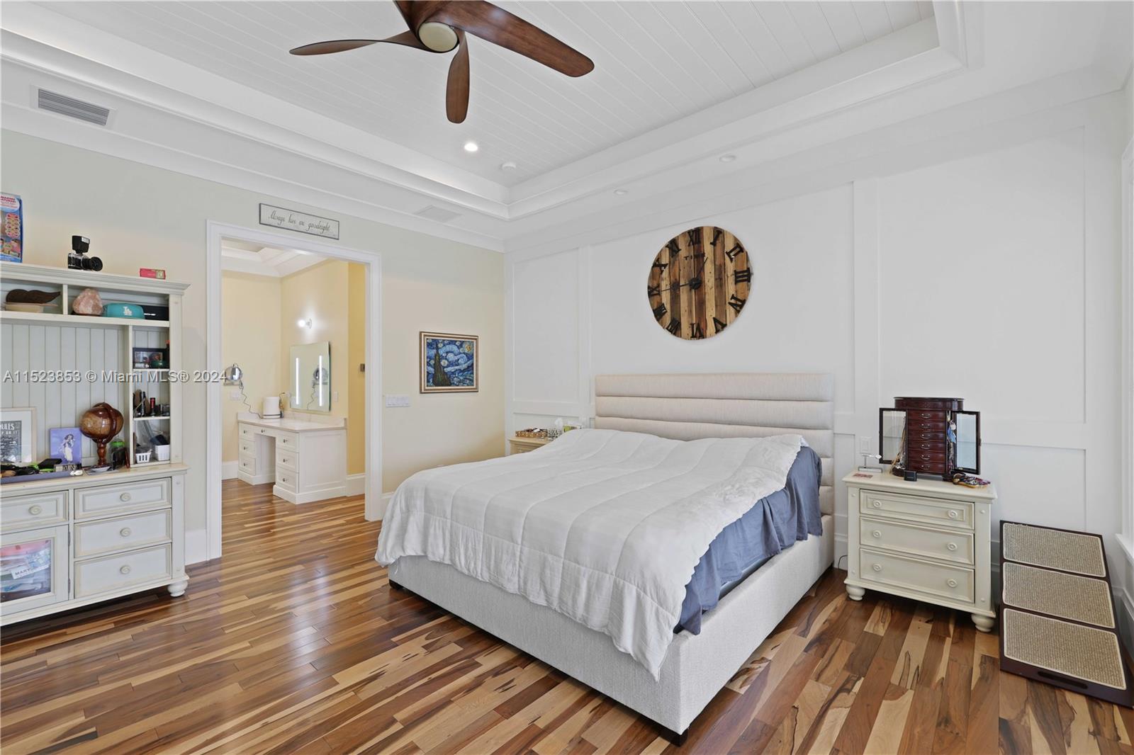 HILLSBORO ISLES - Residential