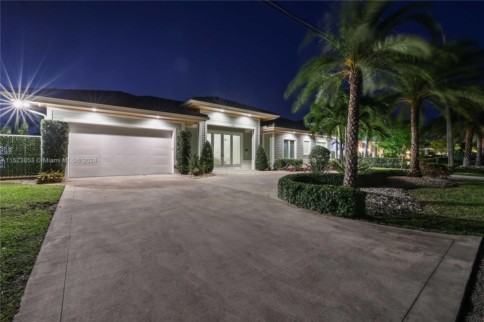 HILLSBORO ISLES - Residential