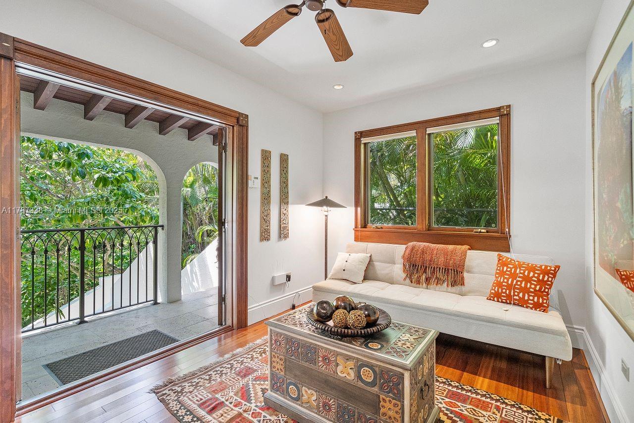 CORAL GABLES SEC A - Residential