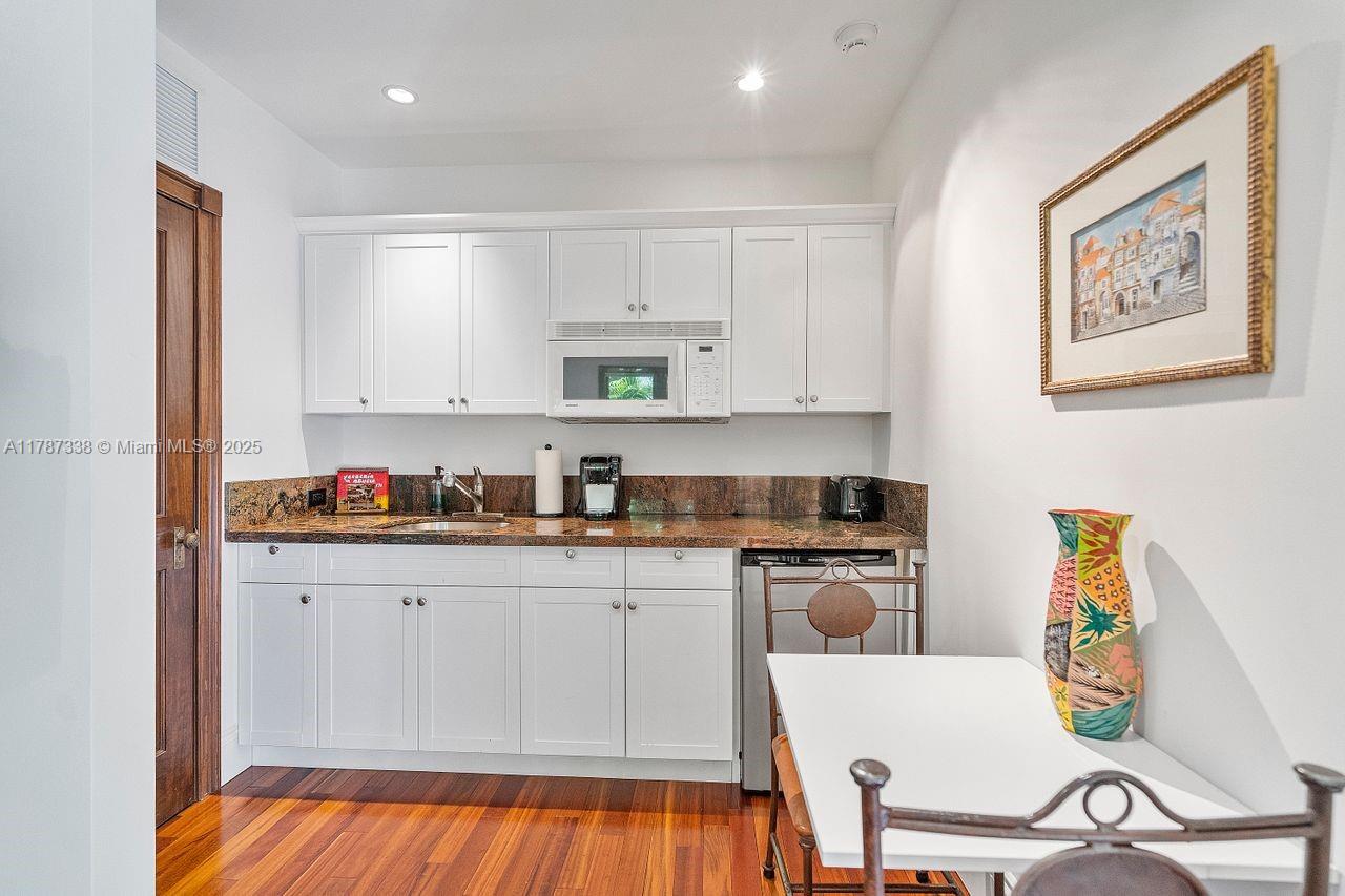 CORAL GABLES SEC A - Residential