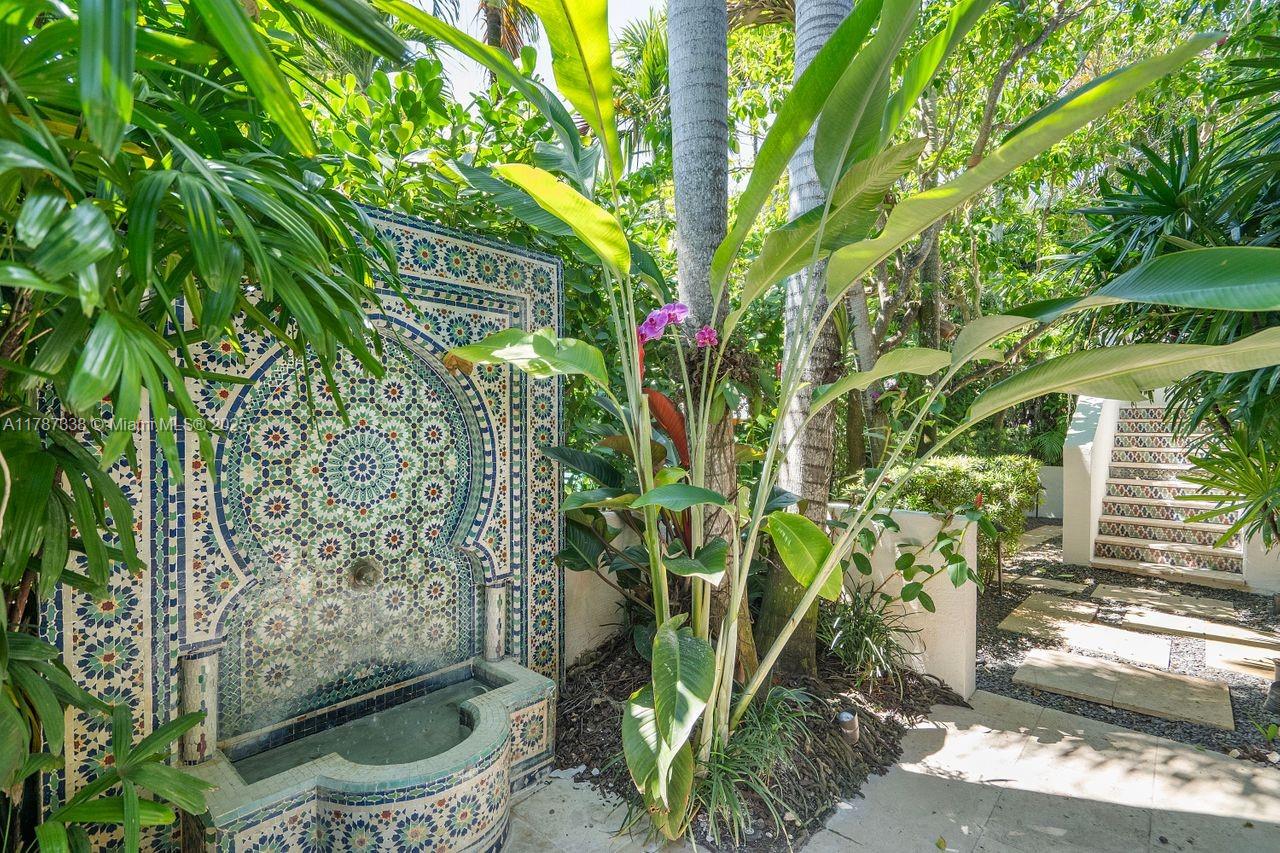 CORAL GABLES SEC A - Residential