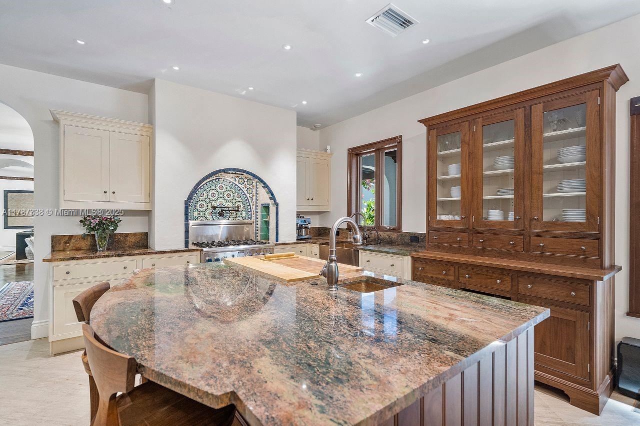 CORAL GABLES SEC A - Residential