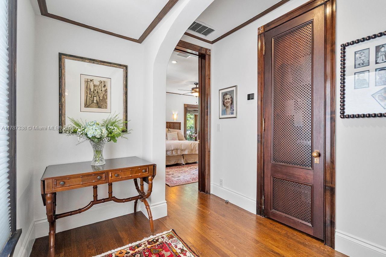 CORAL GABLES SEC A - Residential