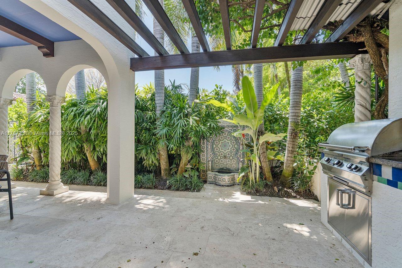 CORAL GABLES SEC A - Residential