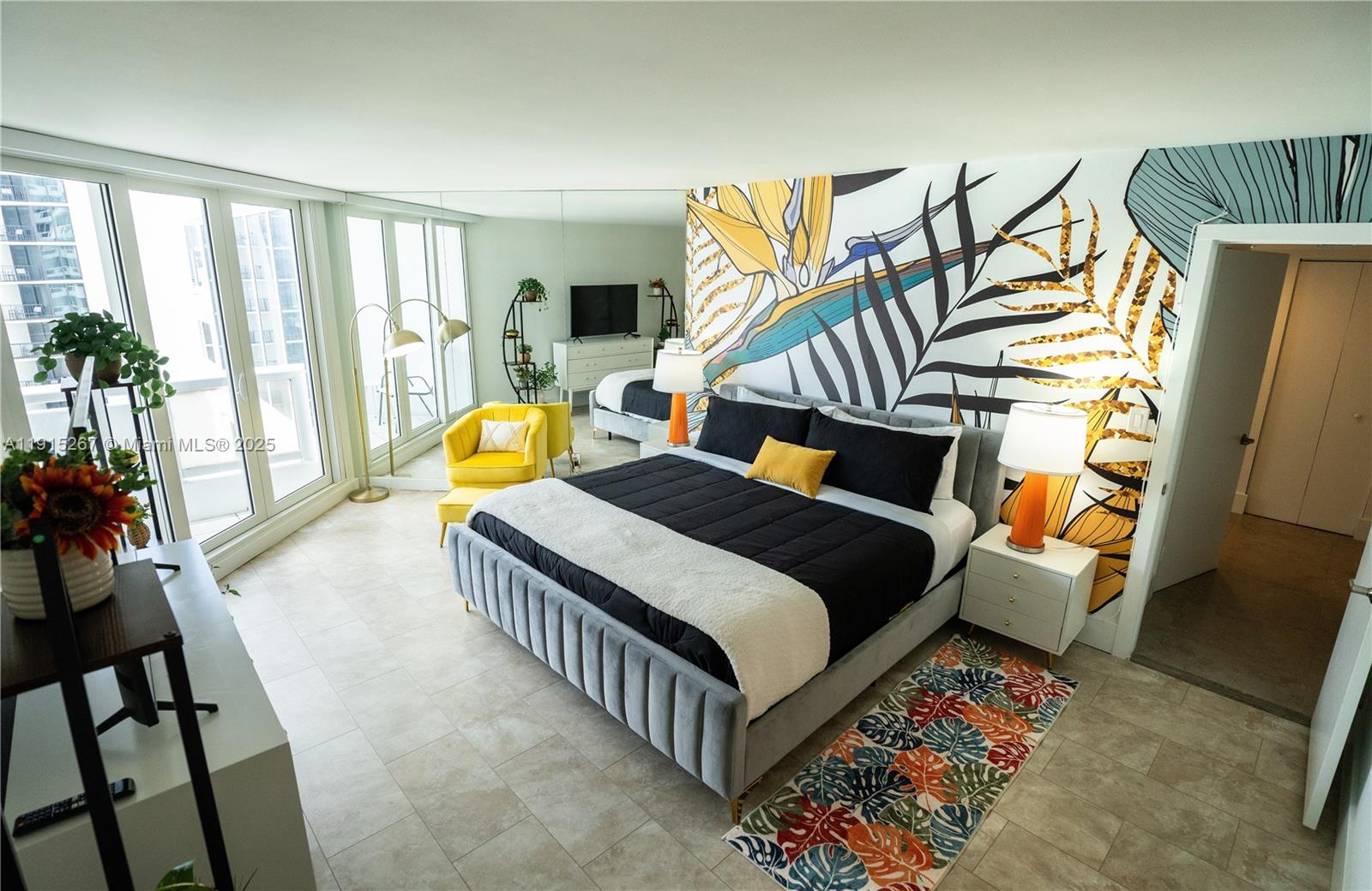 VENETIA CONDO - Residential Lease