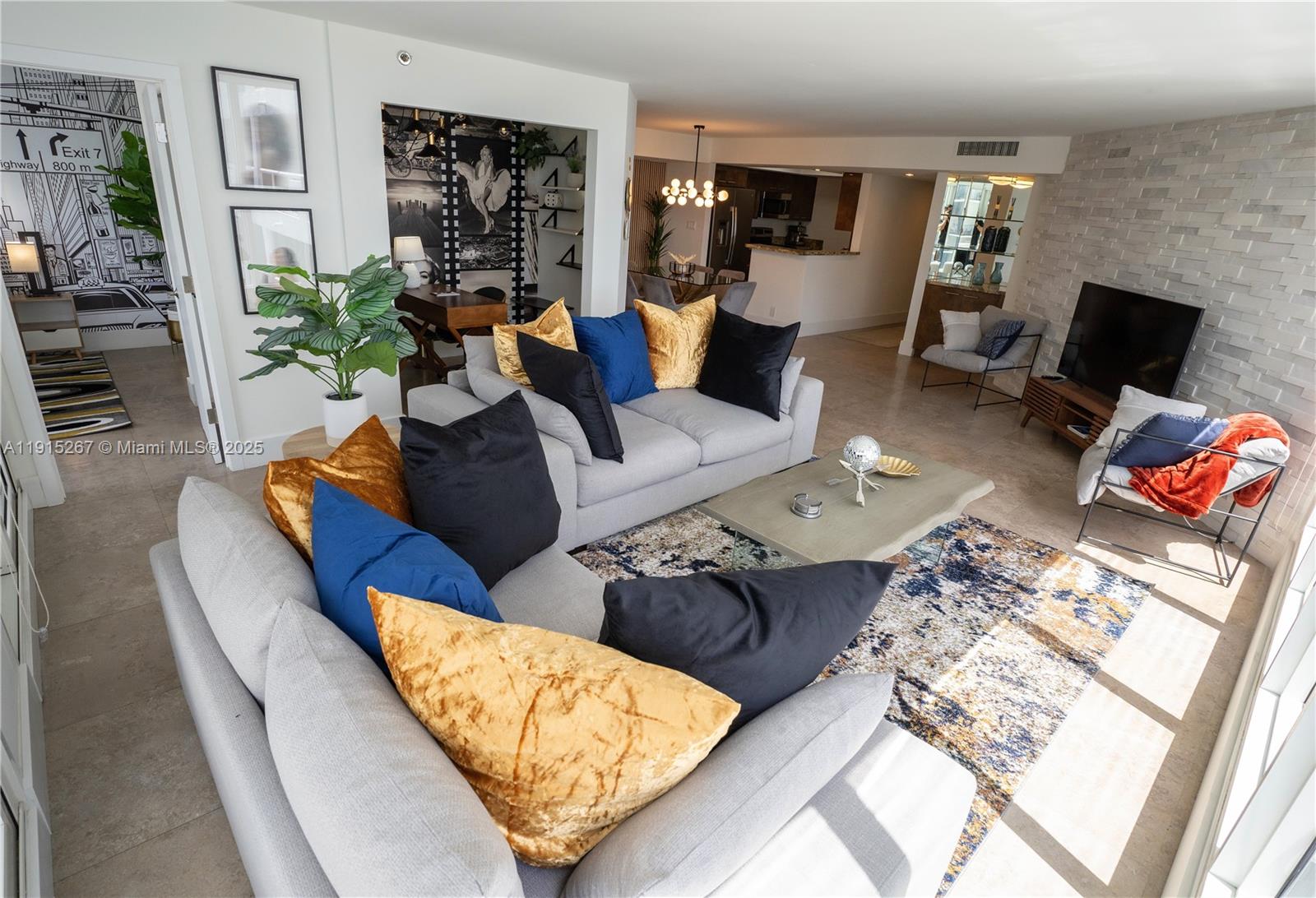 VENETIA CONDO - Residential Lease