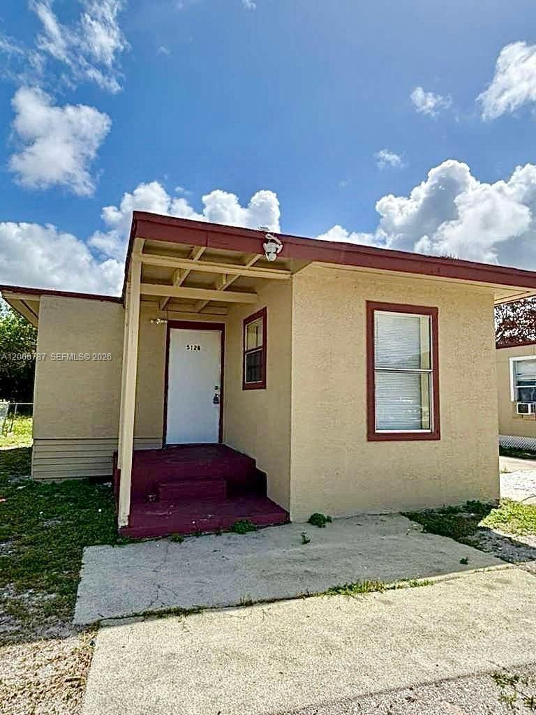 EMANCIPATION PARK - Residential Lease