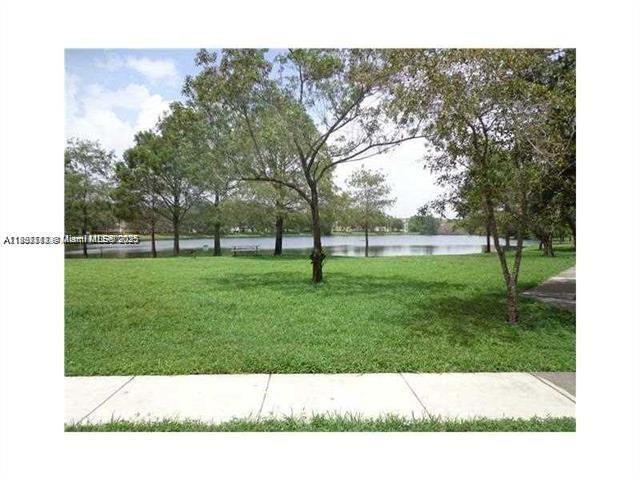 LAKEWOOD AT EMERALD HILLS - Residential Lease