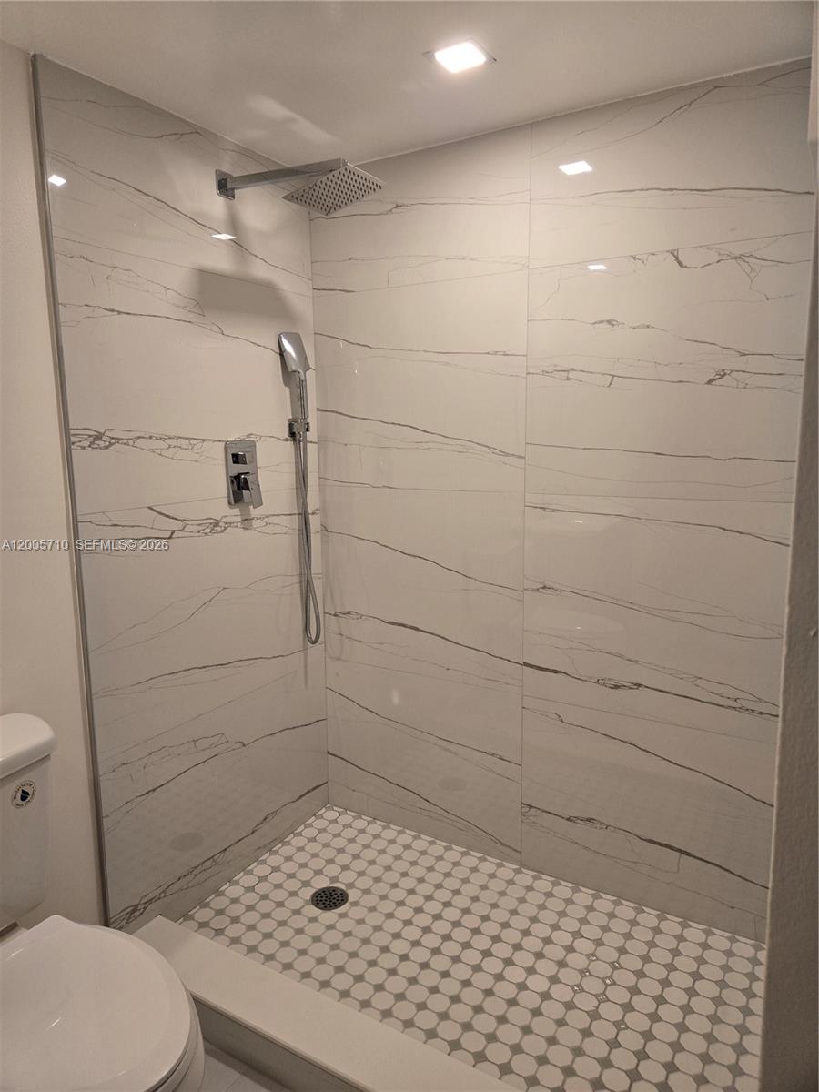 BELFORT CONDOMINIUM J - Residential