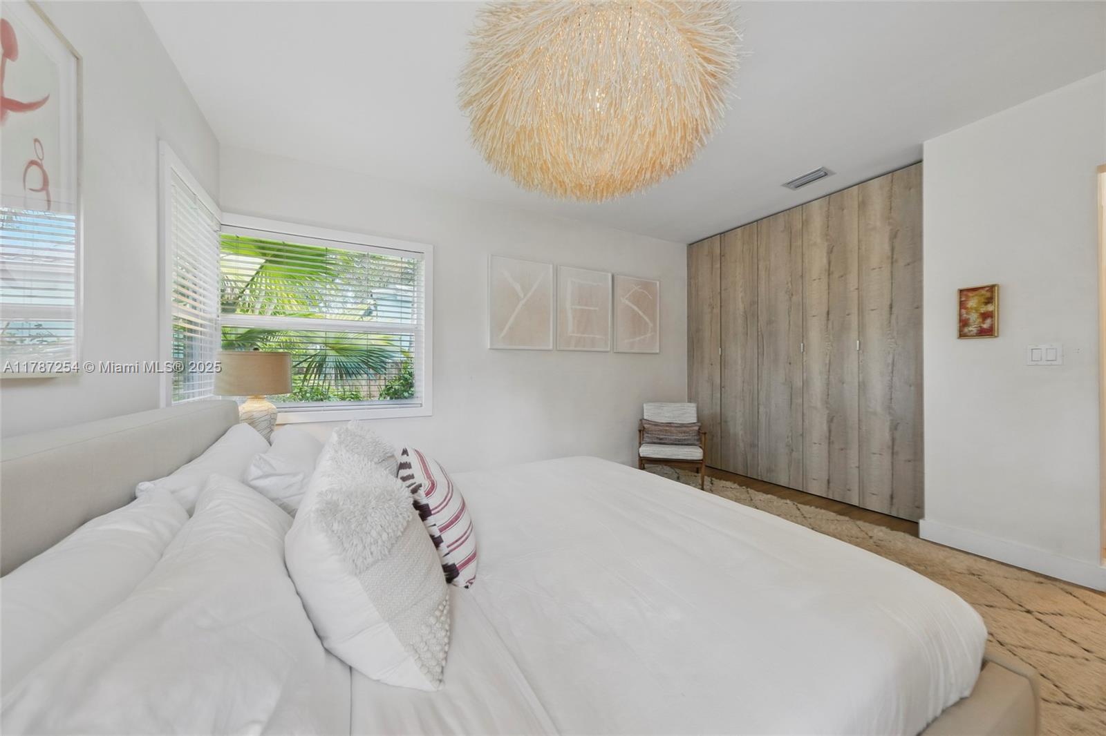 BELLE MEADE OF MIA SEC 1 - Residential