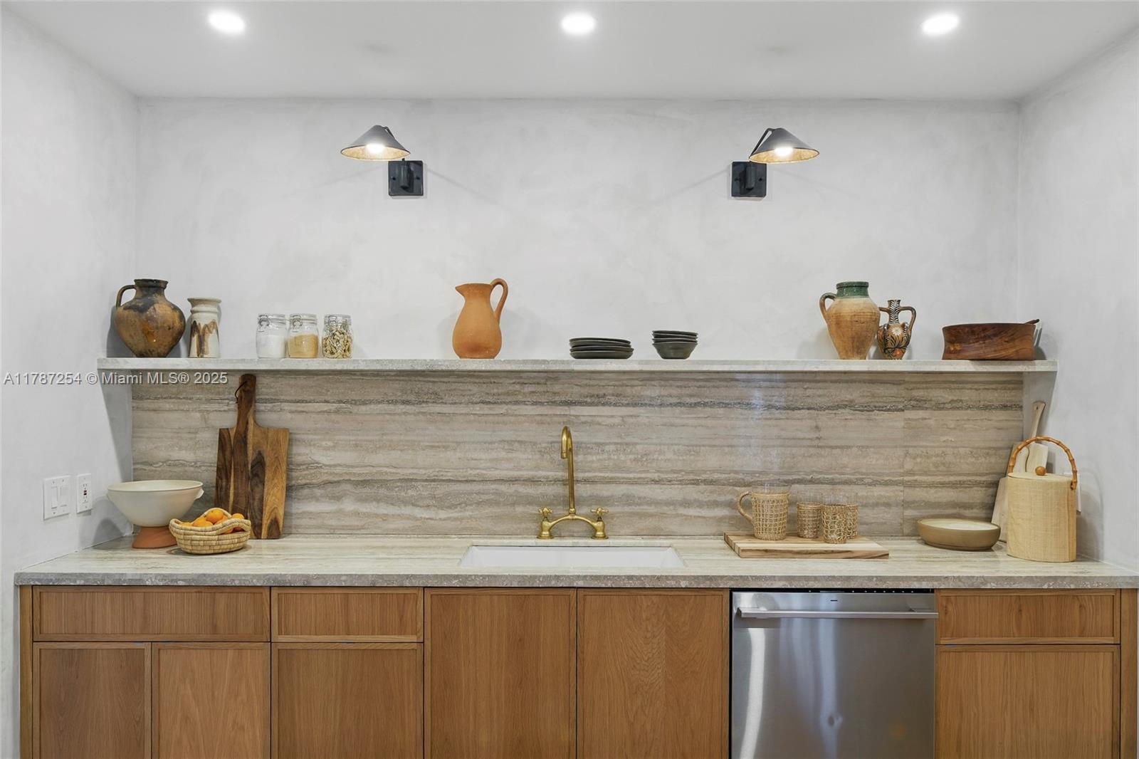 BELLE MEADE OF MIA SEC 1 - Residential