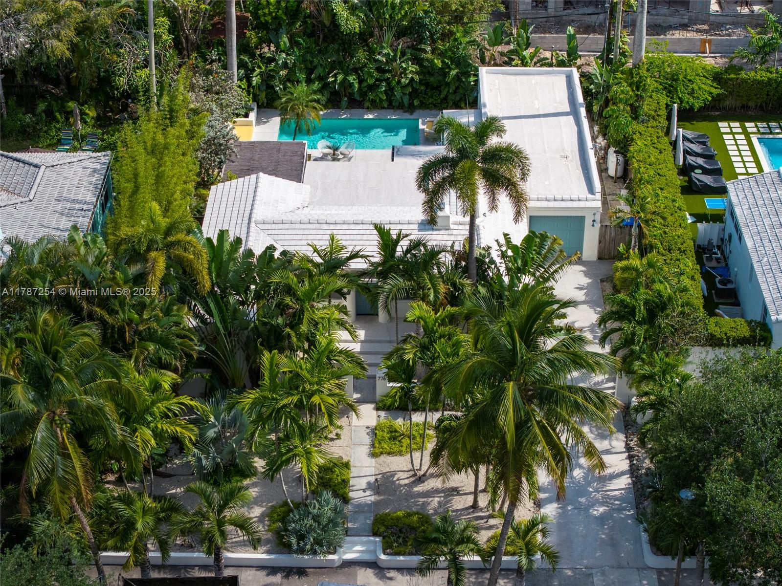 BELLE MEADE OF MIA SEC 1 - Residential