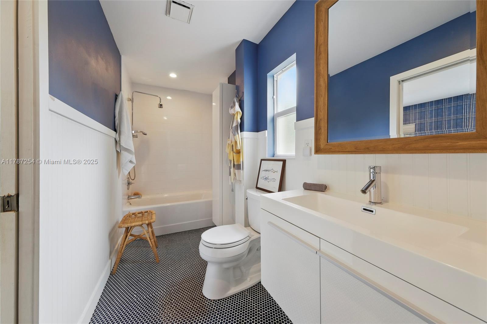 BELLE MEADE OF MIA SEC 1 - Residential