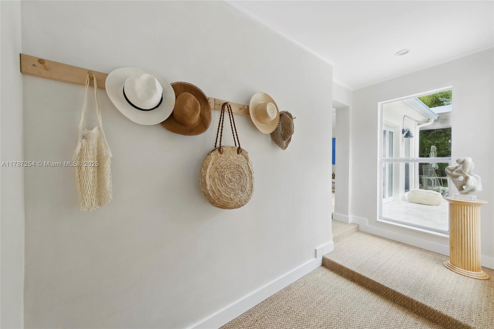 BELLE MEADE OF MIA SEC 1 - Residential