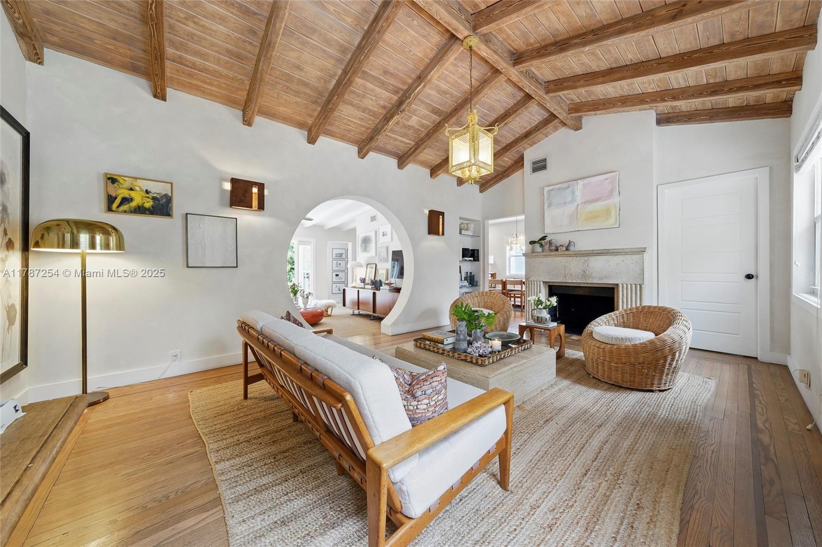 BELLE MEADE OF MIA SEC 1 - Residential