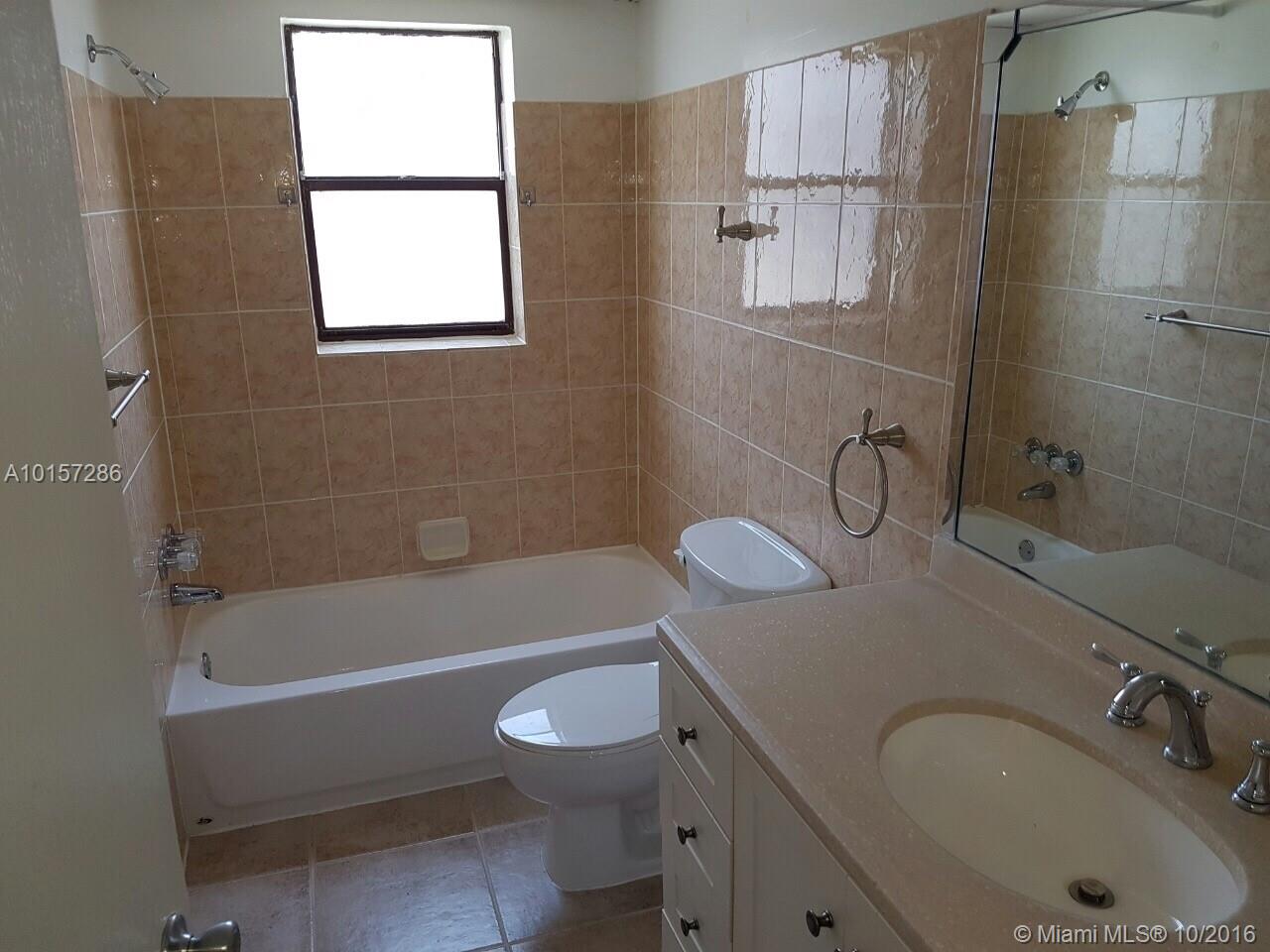 Palm Village Club Condo - Residential Lease