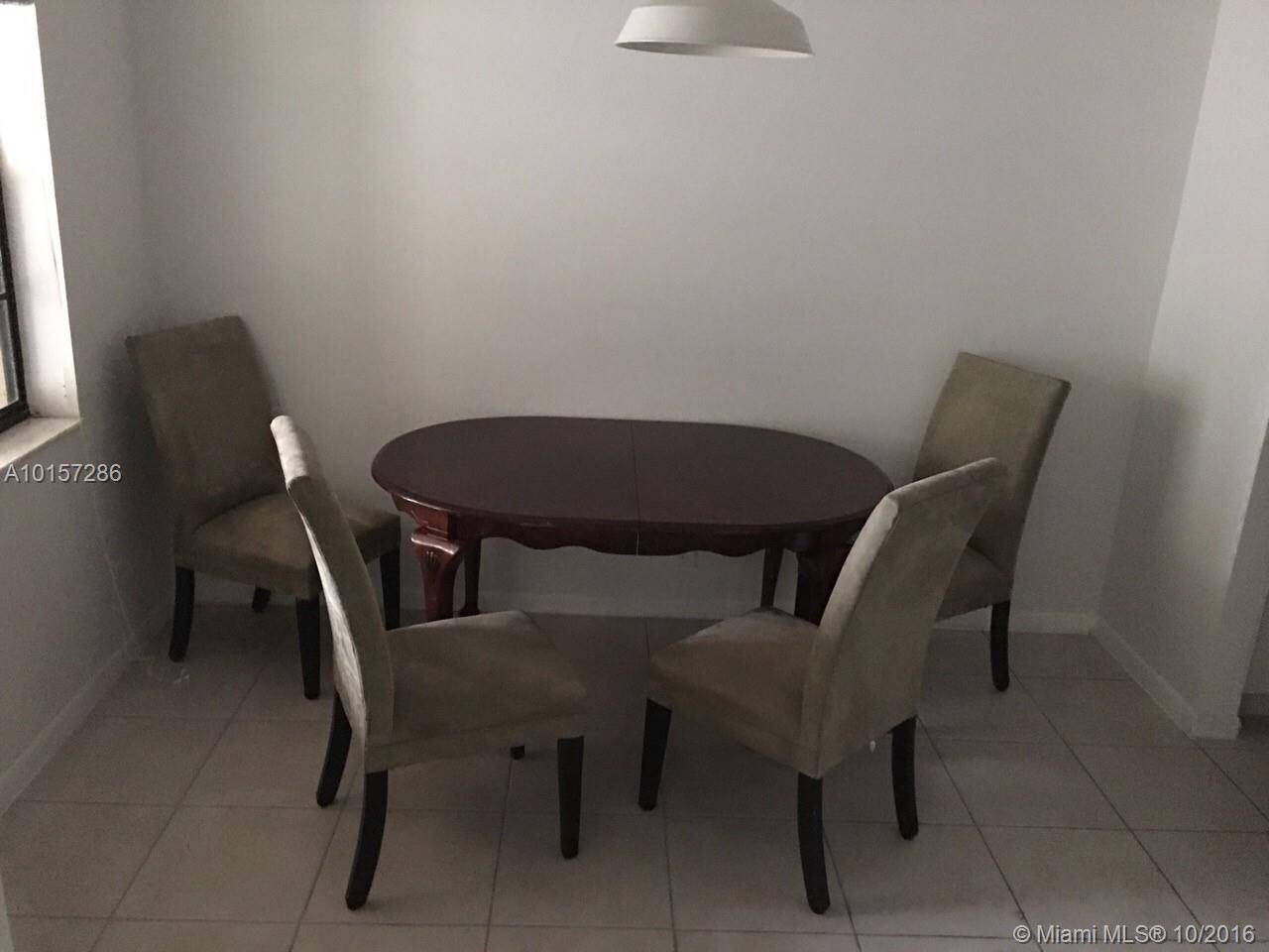 Palm Village Club Condo - Residential Lease