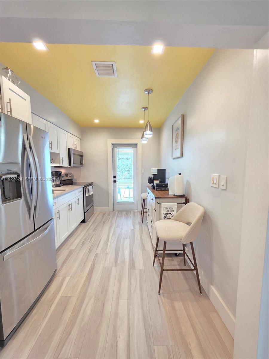 NORTH ANDREWS GARDENS ANN - Residential Lease