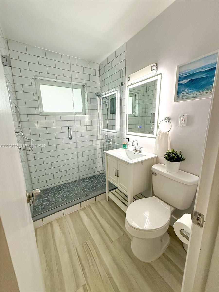 NORTH ANDREWS GARDENS ANN - Residential Lease