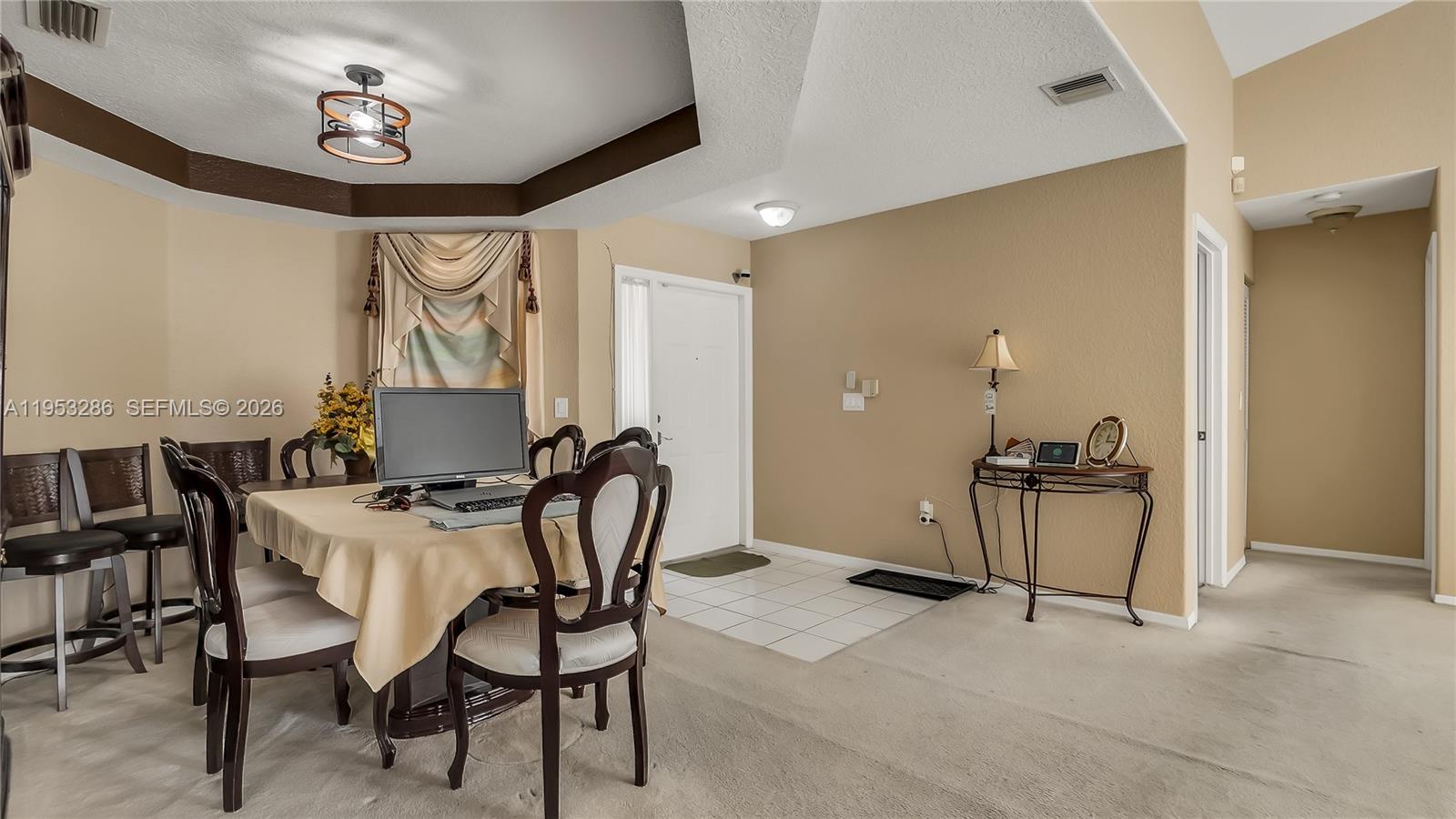 OAK CREEK - Residential