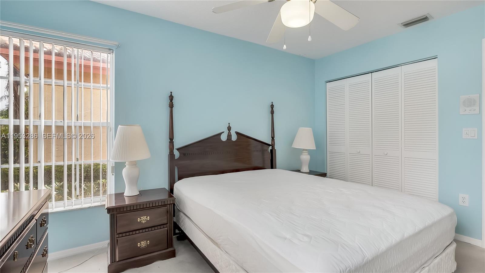 OAK CREEK - Residential