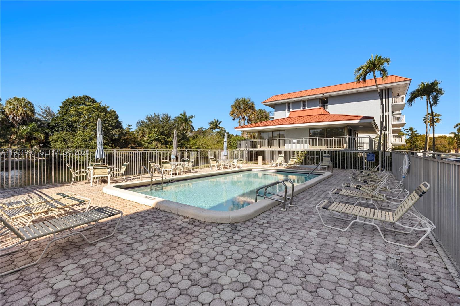 NEWPORT CONDOMINUM - Residential Lease