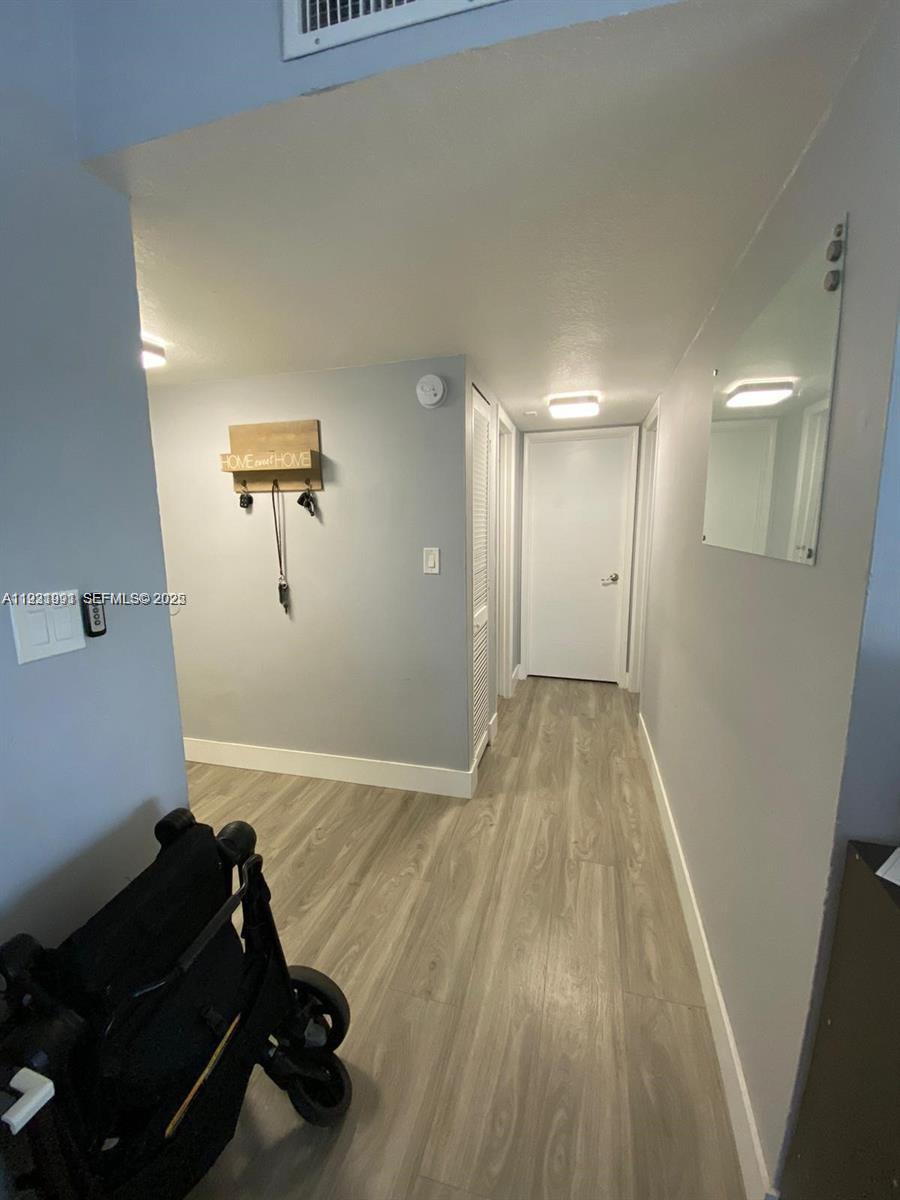 NEWPORT CONDOMINUM - Residential Lease