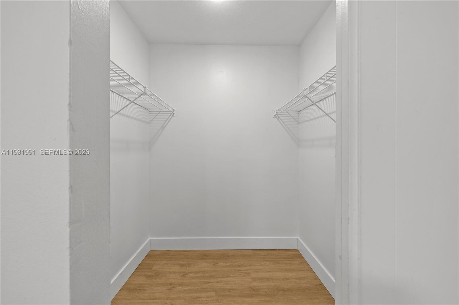 NEWPORT CONDOMINUM - Residential Lease