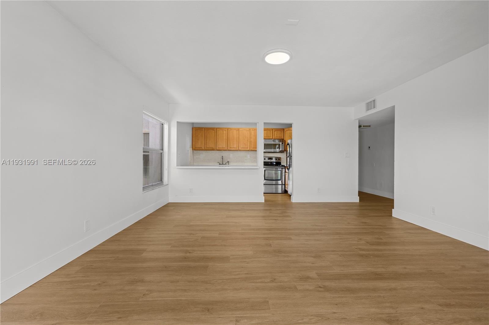 NEWPORT CONDOMINUM - Residential Lease