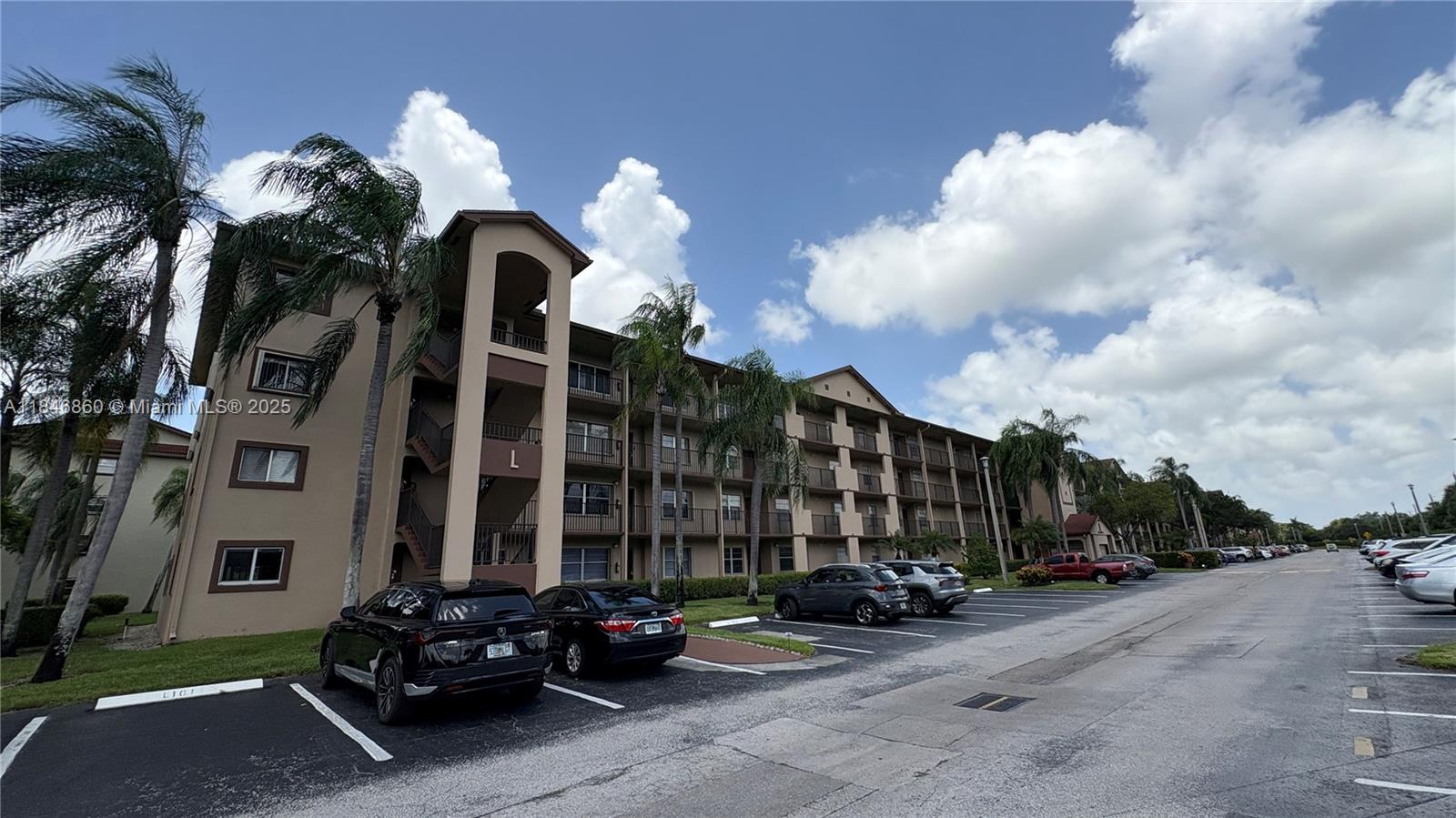 Century Village Pembroke Pines 55+ community. Beautiful condo unit with a relaxing garden view. Washer/dryer in the unit. Laminated and tile floors. The community offers tones of entertainment: Security 24/7, several pools, sauna, gyms, tennis, golf, ballroom, shows, bingo, movies and more. Free shuttle to medical centers, supermarkets, pharmacies, etc. Rent includes basic cable and internet.
