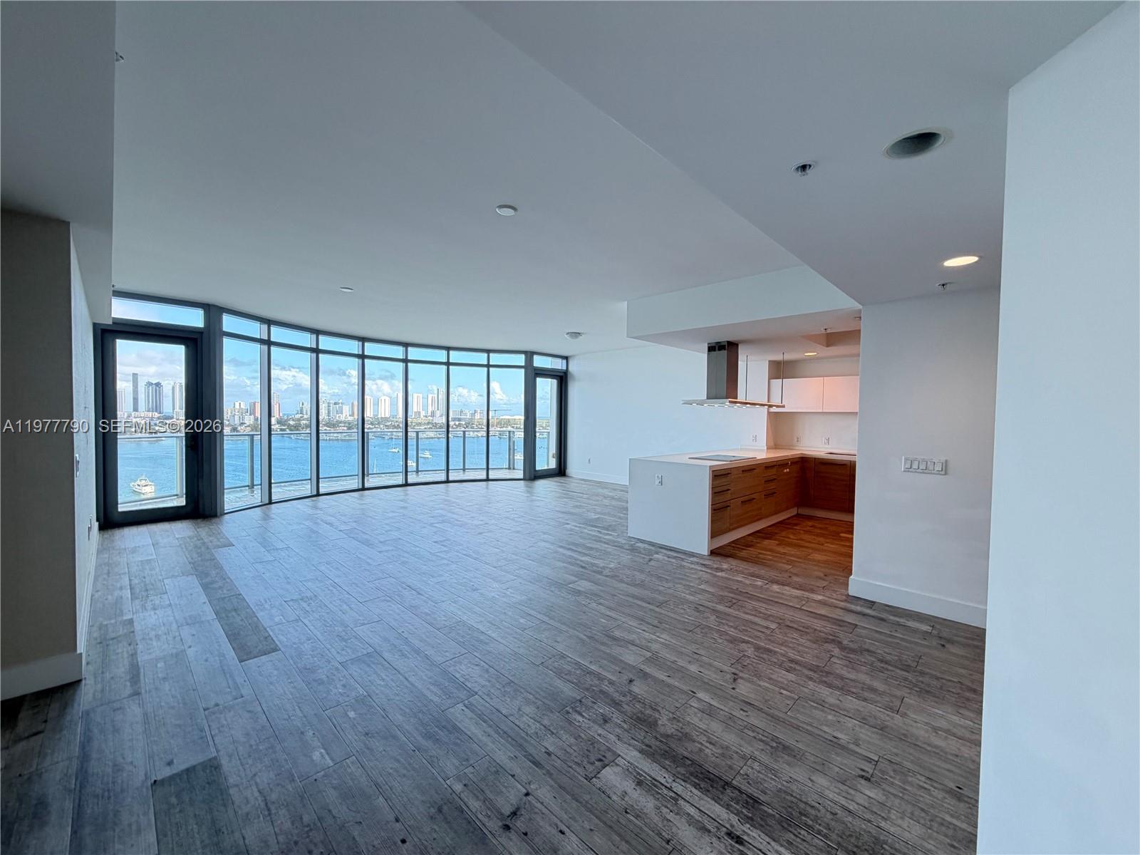 MARINA PALMS RESIDENCES S - Residential Lease