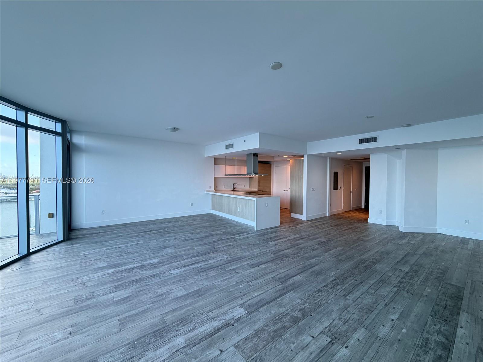 MARINA PALMS RESIDENCES S - Residential Lease