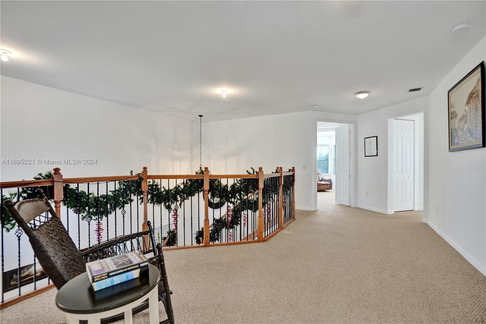 RESERVE AT HUNTINGTON 174 - Residential