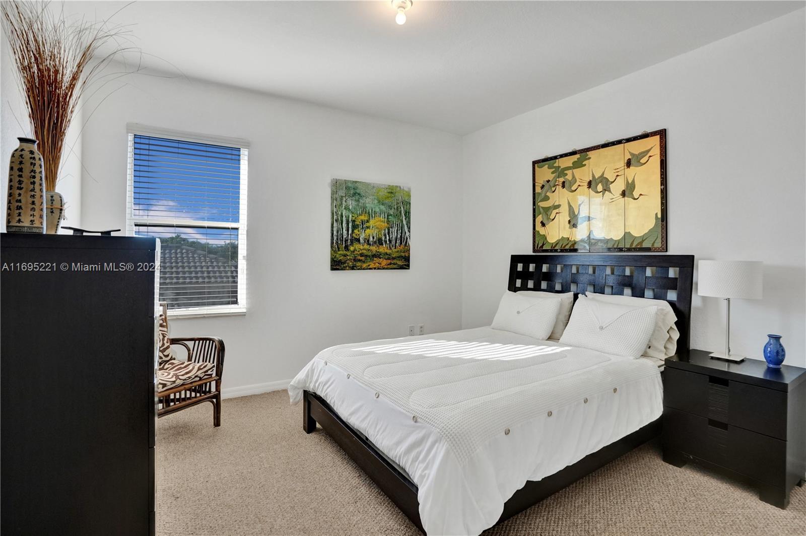 RESERVE AT HUNTINGTON 174 - Residential