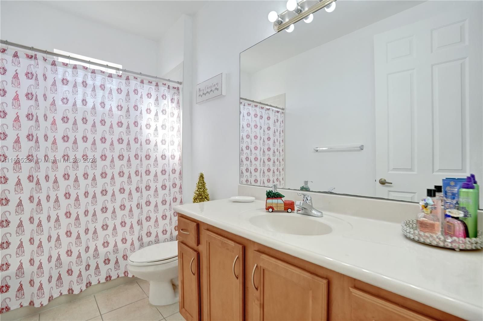 RESERVE AT HUNTINGTON 174 - Residential