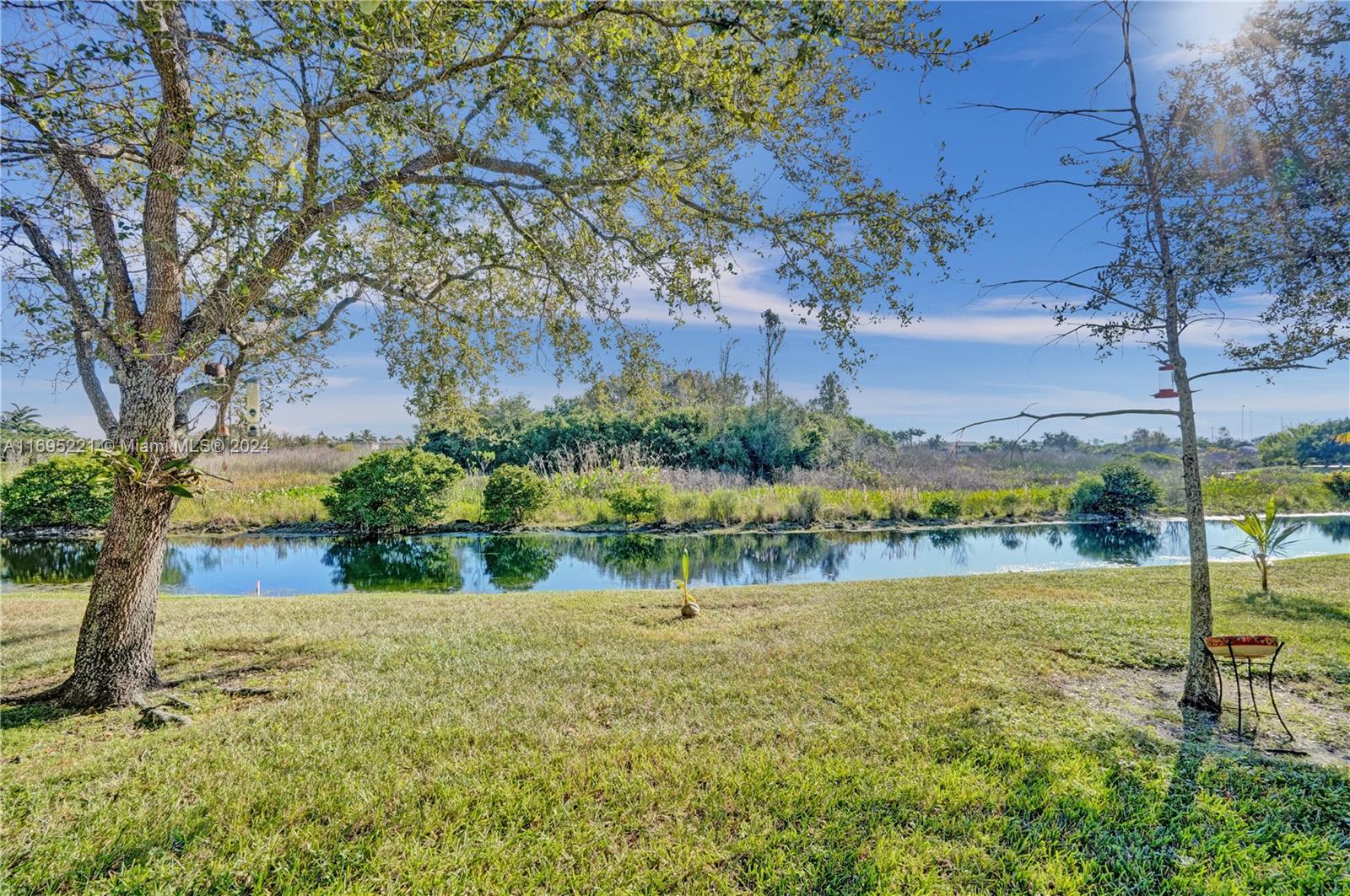 RESERVE AT HUNTINGTON 174 - Residential