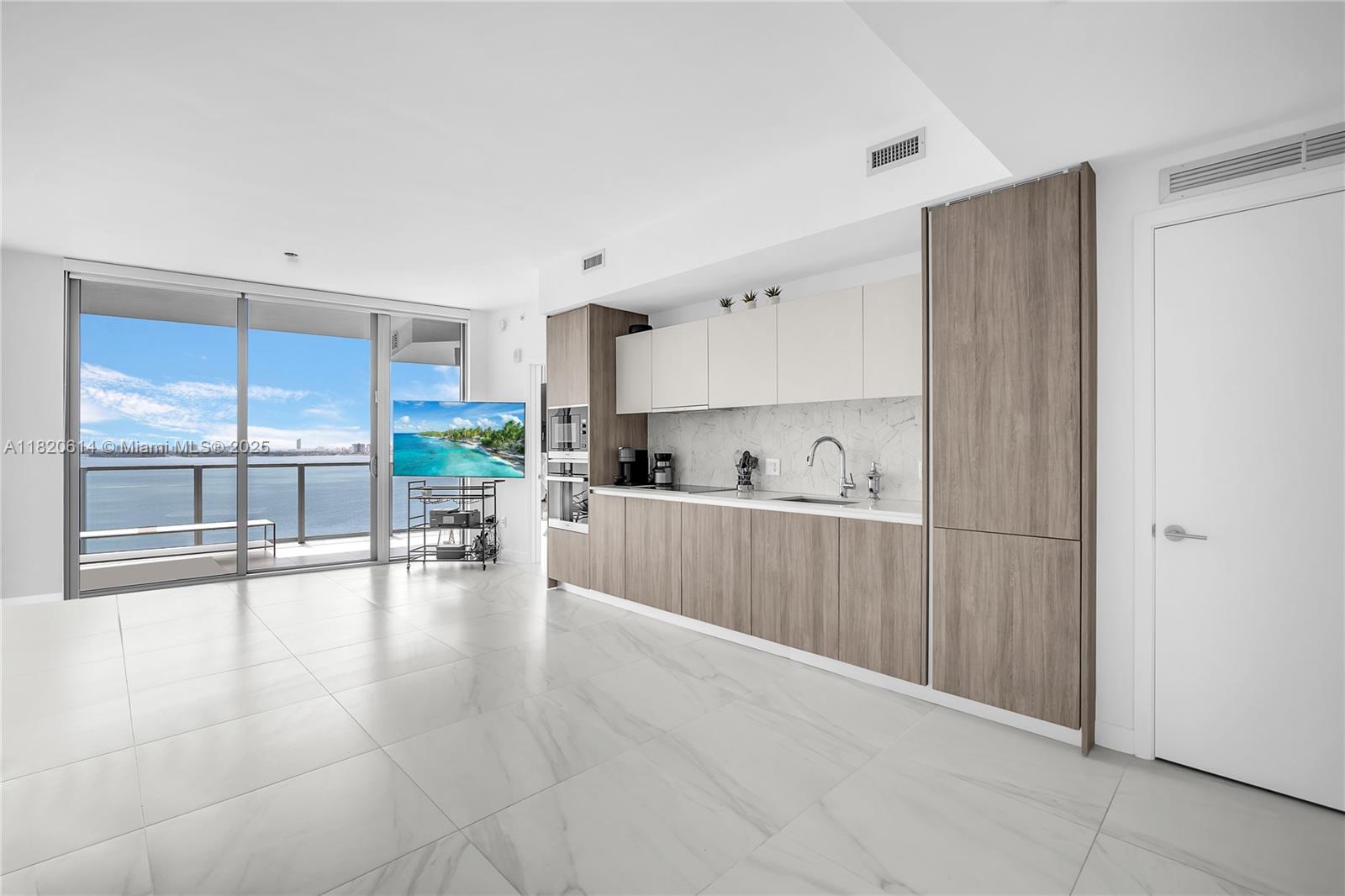 BISCAYNE BEACH CONDO - Residential