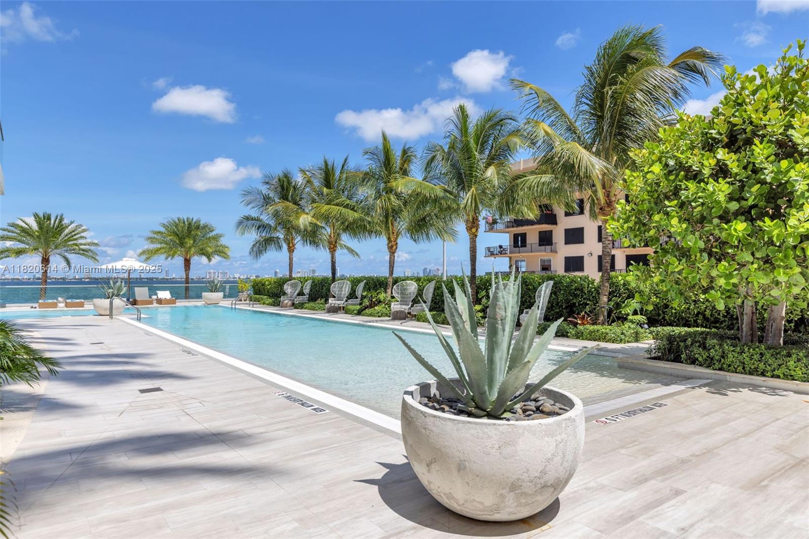BISCAYNE BEACH CONDO - Residential