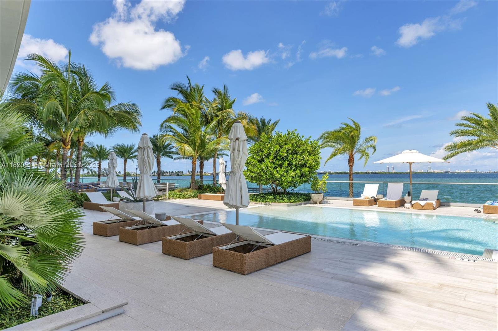BISCAYNE BEACH CONDO - Residential