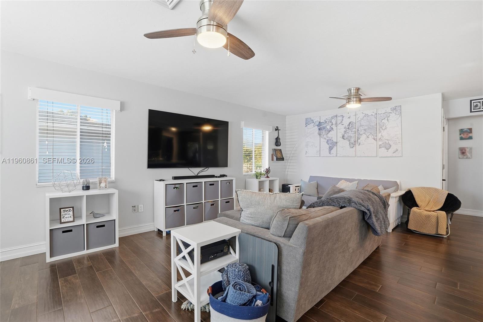 PALM CITY PARK - Residential