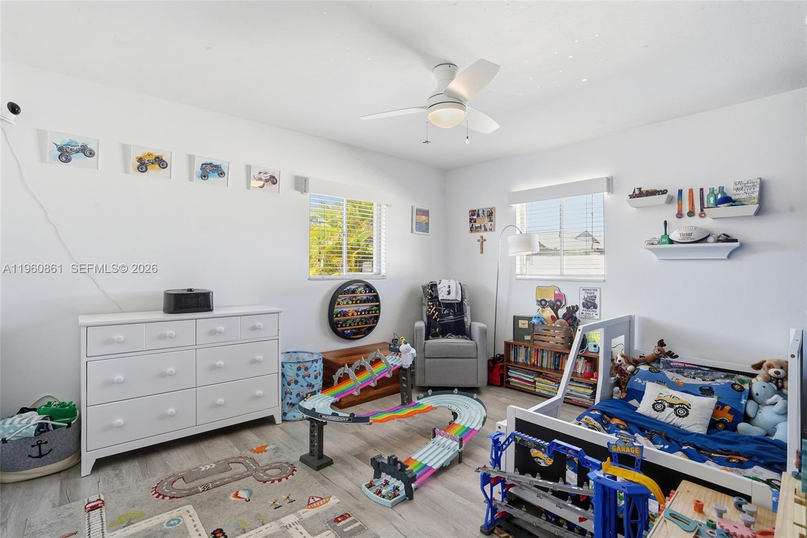 PALM CITY PARK - Residential