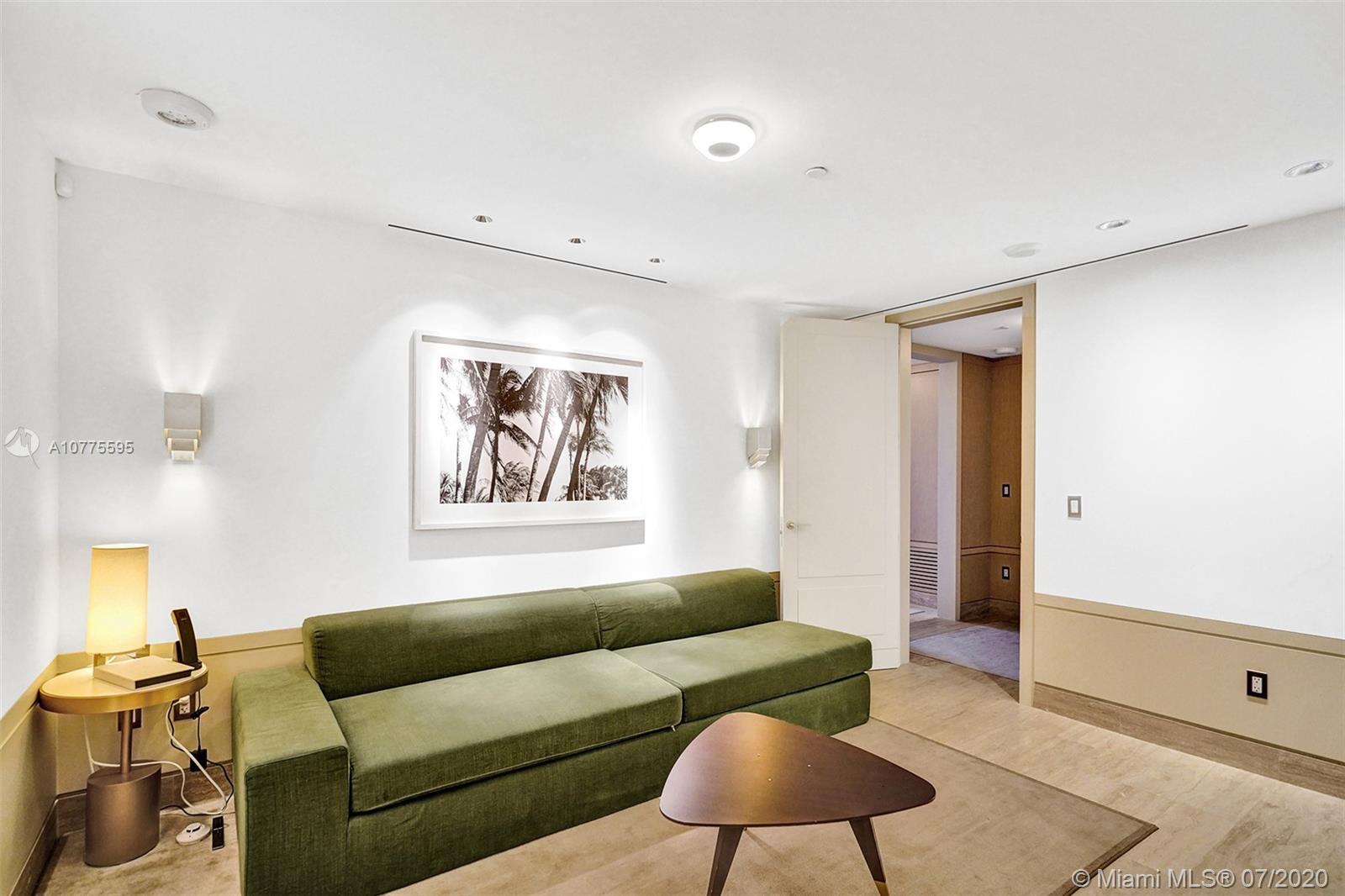 SURF CLUB CONDO - Residential