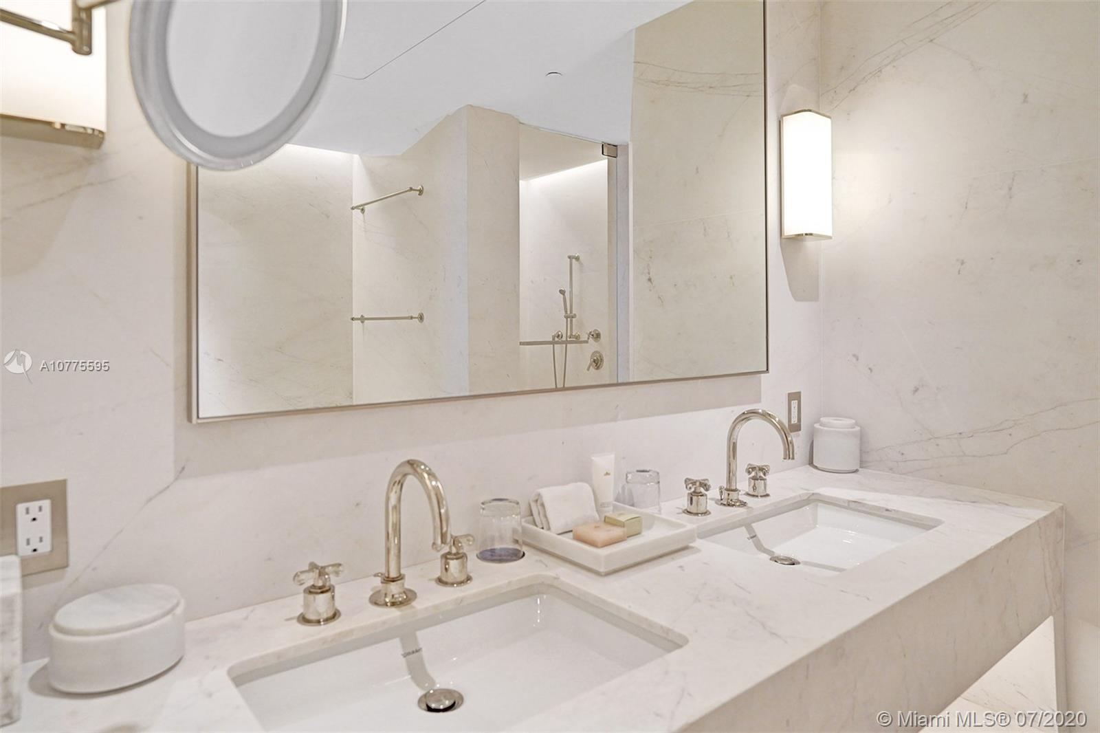 SURF CLUB CONDO - Residential