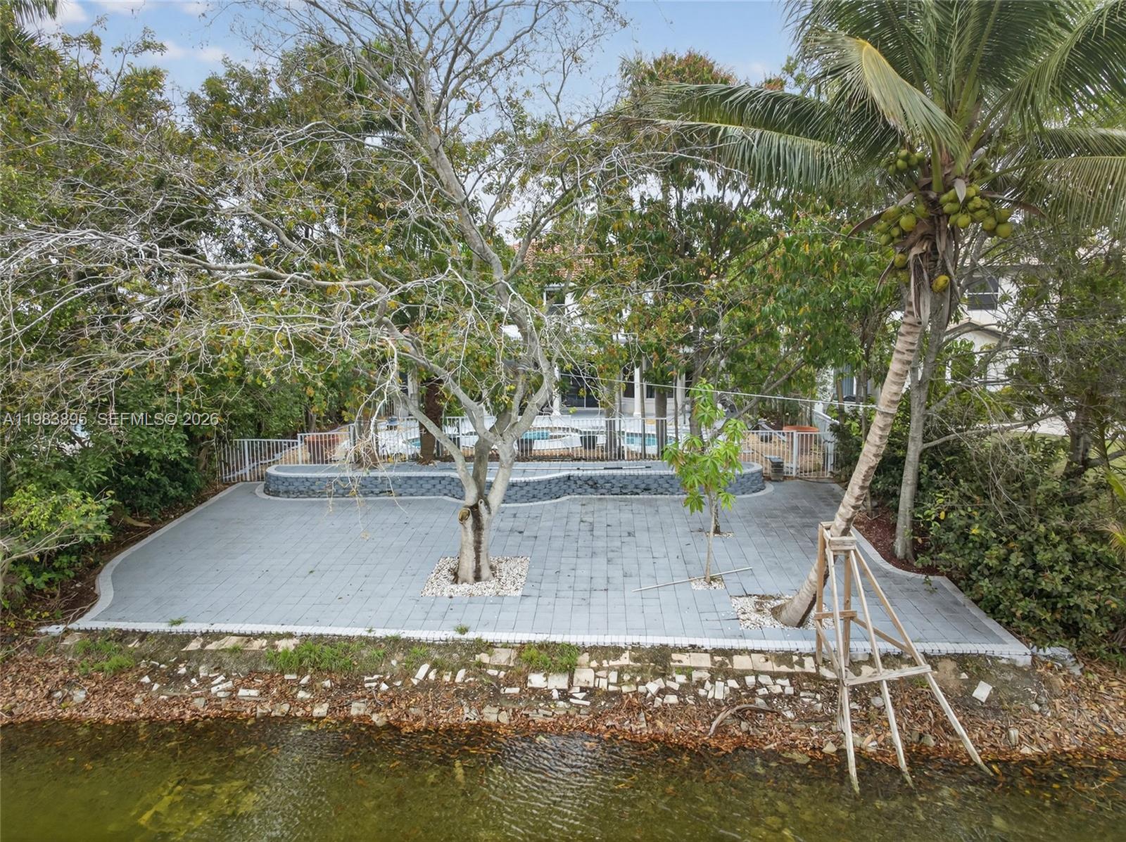 SILVER LAKES PHASE III RE - Residential