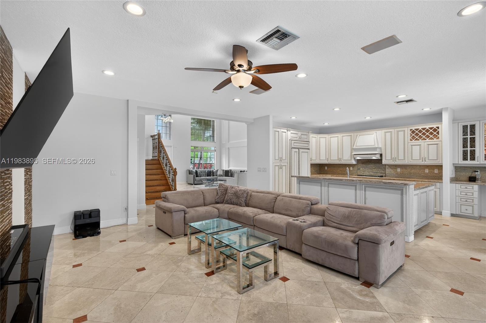 SILVER LAKES PHASE III RE - Residential