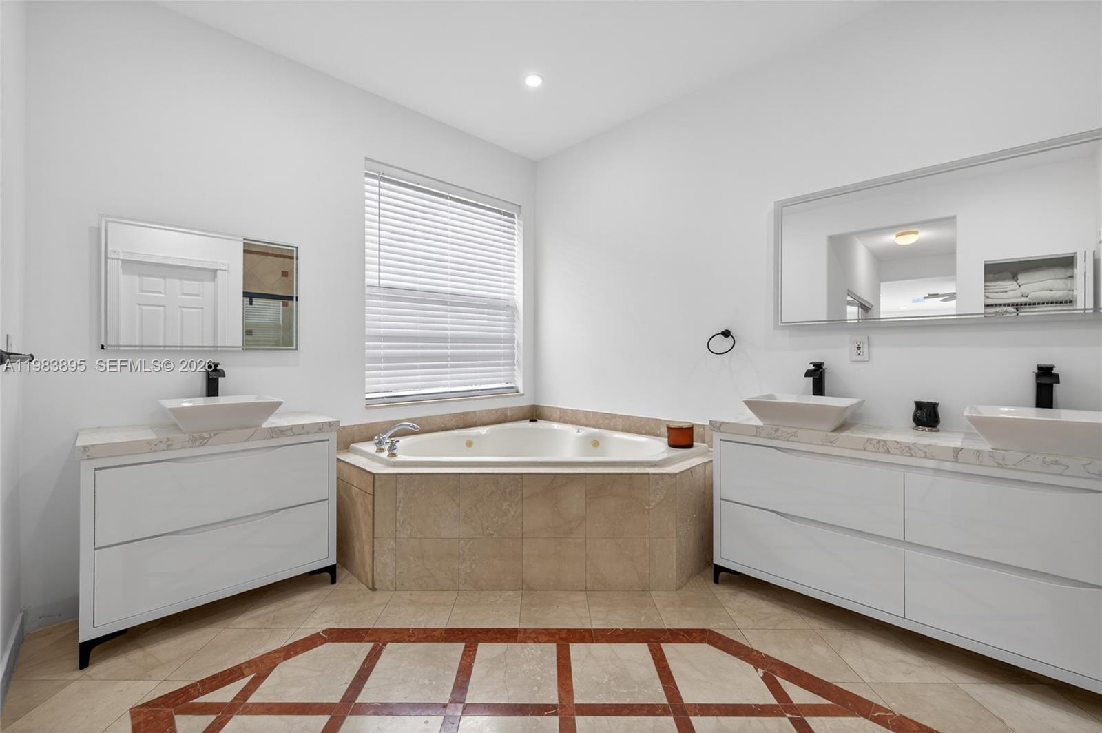 SILVER LAKES PHASE III RE - Residential