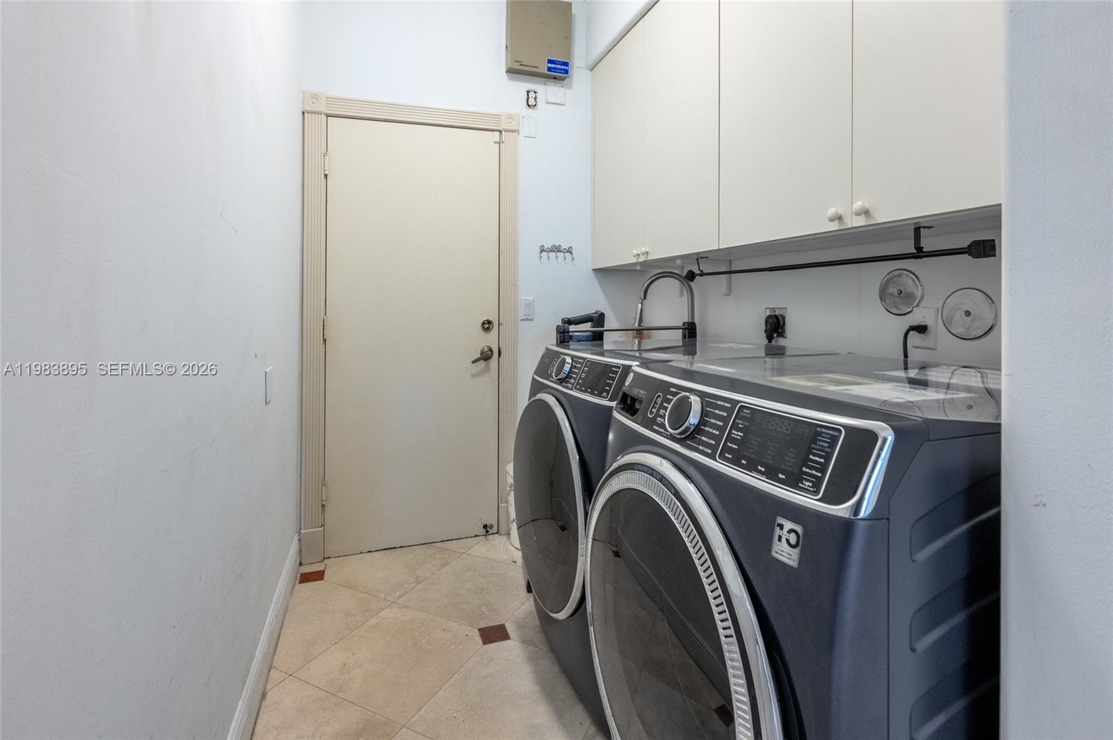 SILVER LAKES PHASE III RE - Residential